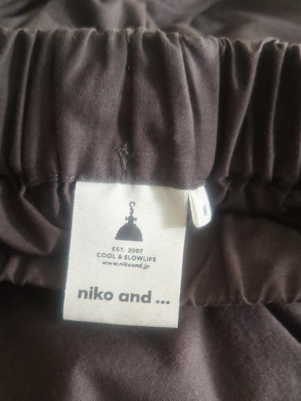 niko and... Easy Tuck Flare Midi  Skirt Size M - Picture 5 of 7